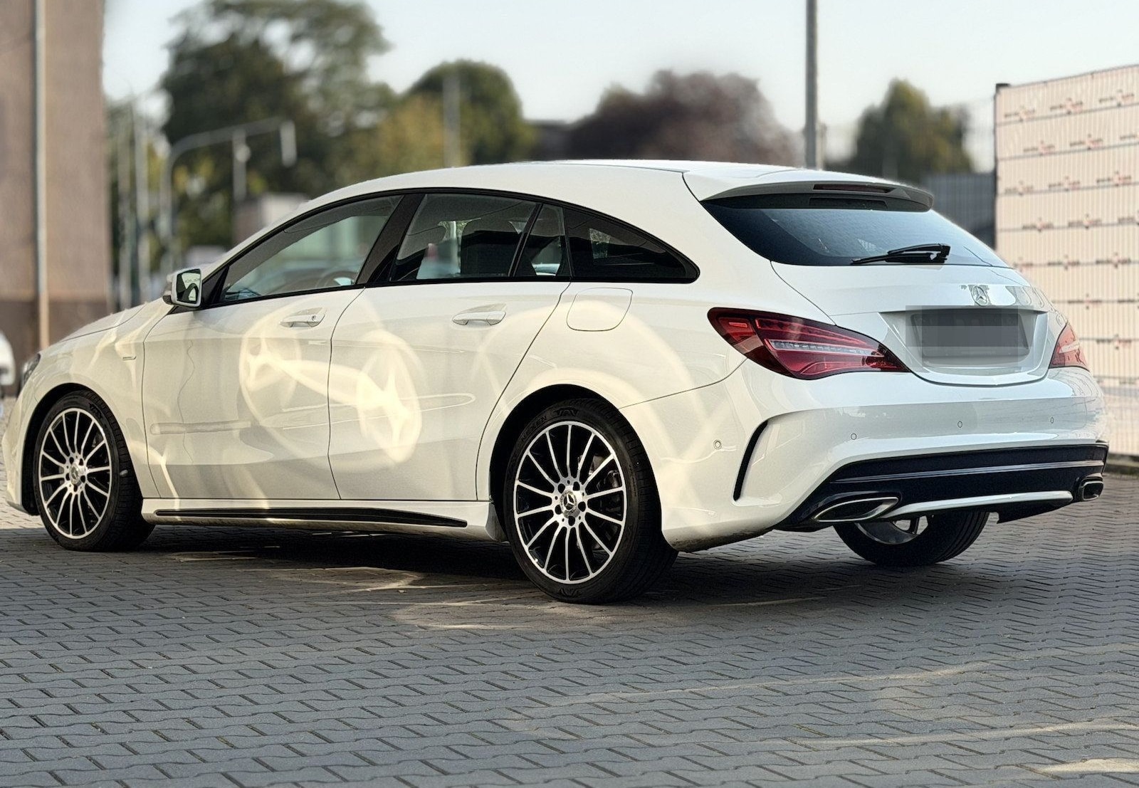 Mercedes-Benz CLA 220 Shooting Brake AMG / PANO / AHK / Kamera foto 6