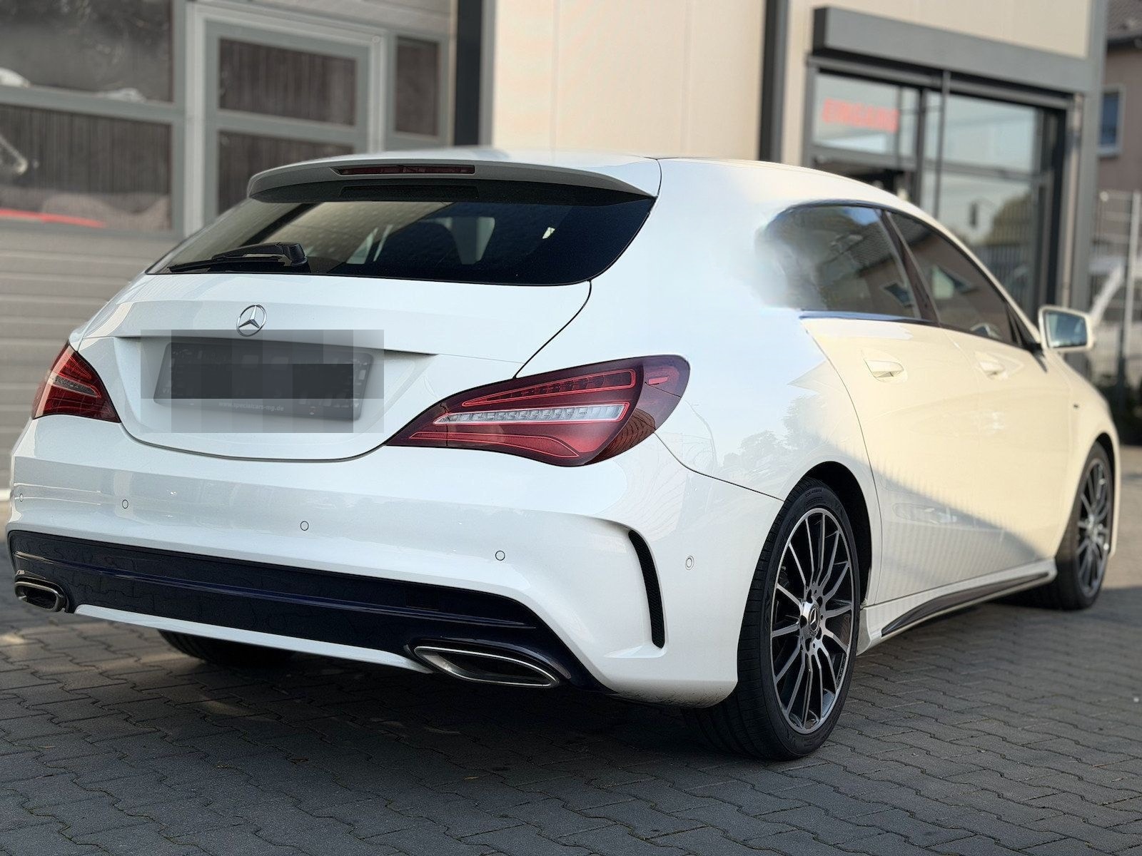 Mercedes-Benz CLA 220 Shooting Brake AMG / PANO / AHK / Kamera foto 8