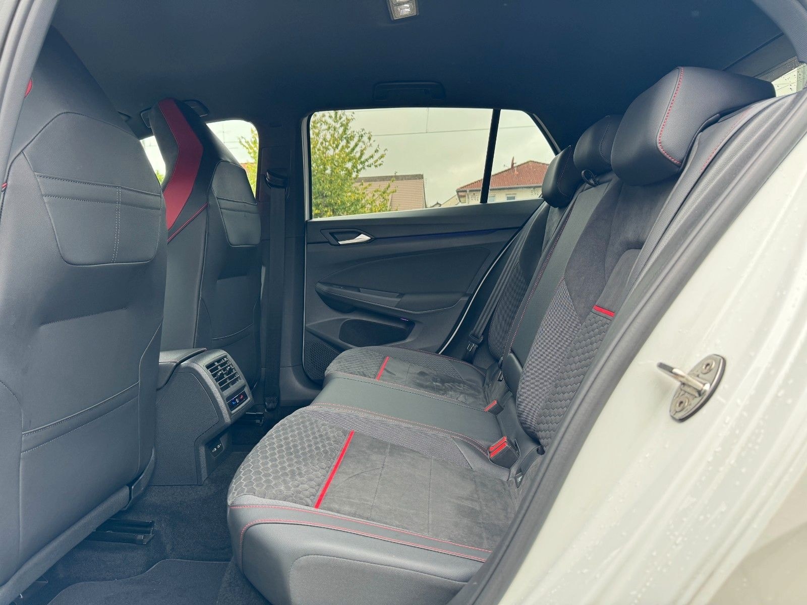 Volkswagen Golf VIII Lim. GTI Clubsport/RFK/MFL/Matrix/Navi foto 15