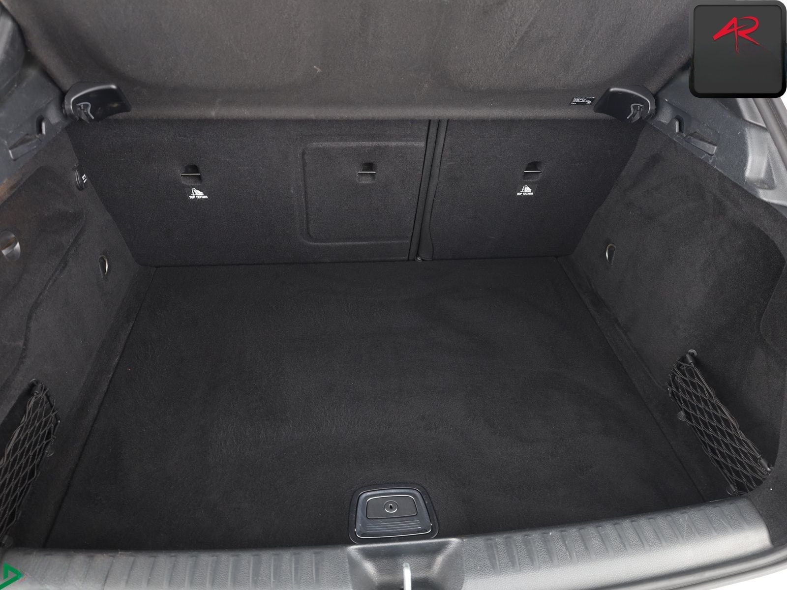 Mercedes-Benz GLA 200 AMG EXKLUSIV PAKET PANO,HARMAN/K,DISTRO foto 12