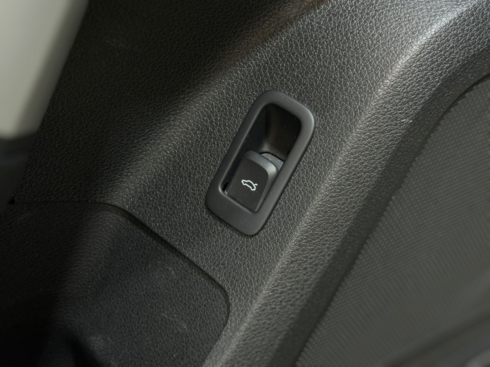 Audi Q2 35 TFSI 1.5-KAMERA-ACC-LED-SHZ-NAVI-EHK foto 20