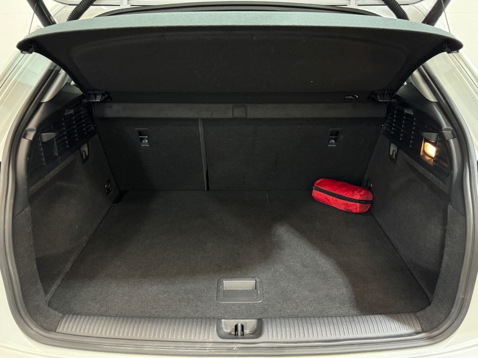 Audi Q2 35 TFSI 1.5-KAMERA-ACC-LED-SHZ-NAVI-EHK foto 23