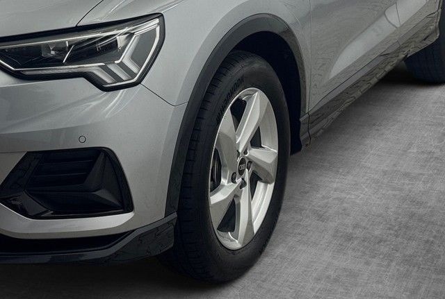 Audi Q3 35TFSI AHK ACC LED EINPARKH NAVI SITZH foto 4