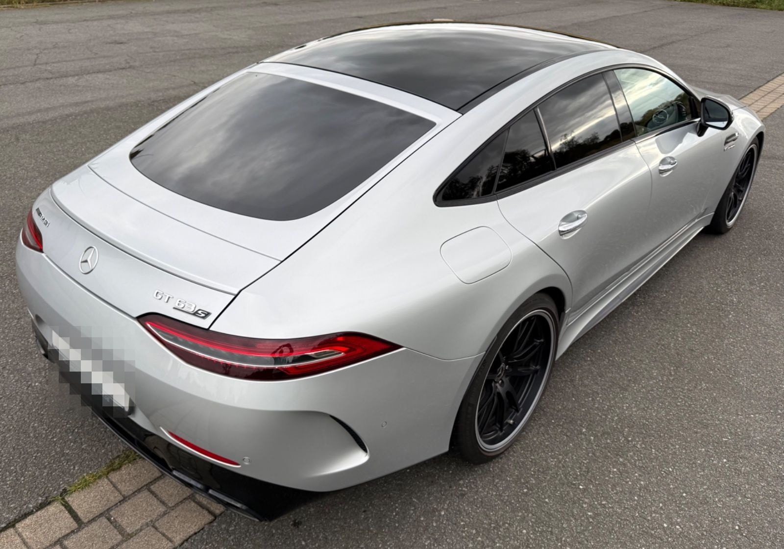 Mercedes-Benz AMG GT 63 S 21" Magnesium foto 9