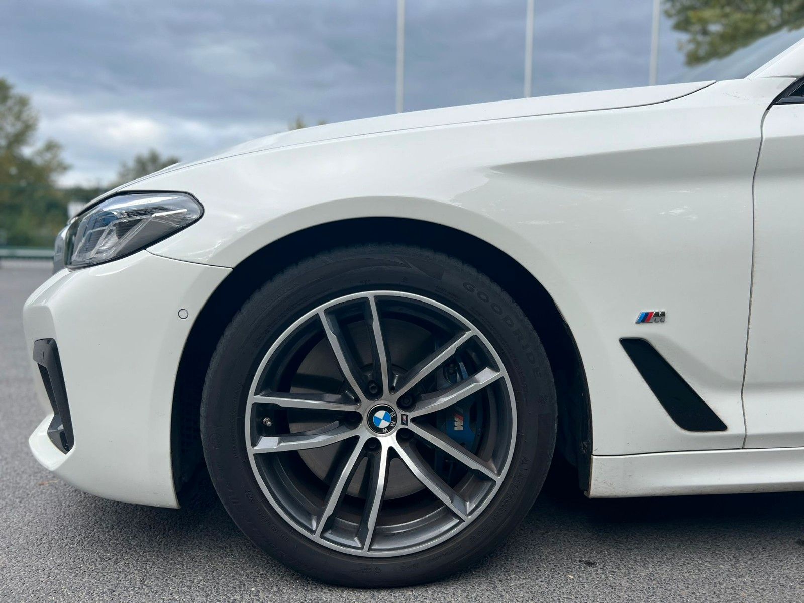 BMW 530d/MSport/Cam/Keyless/SpurAss/Ambiente/Laser foto 15