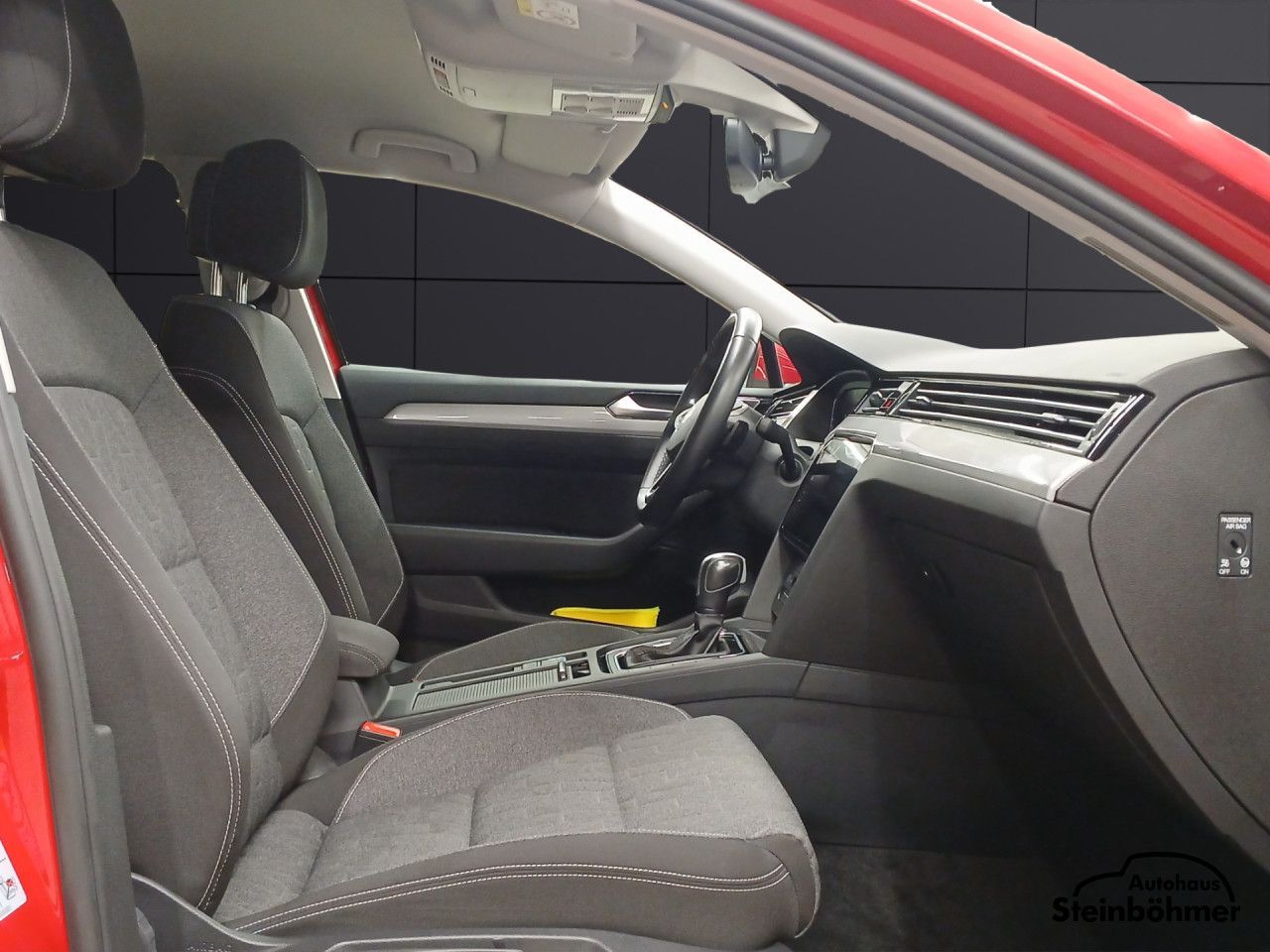 Volkswagen Passat Variant Business 2.0TDI DSG Navi LED SHZ foto 13