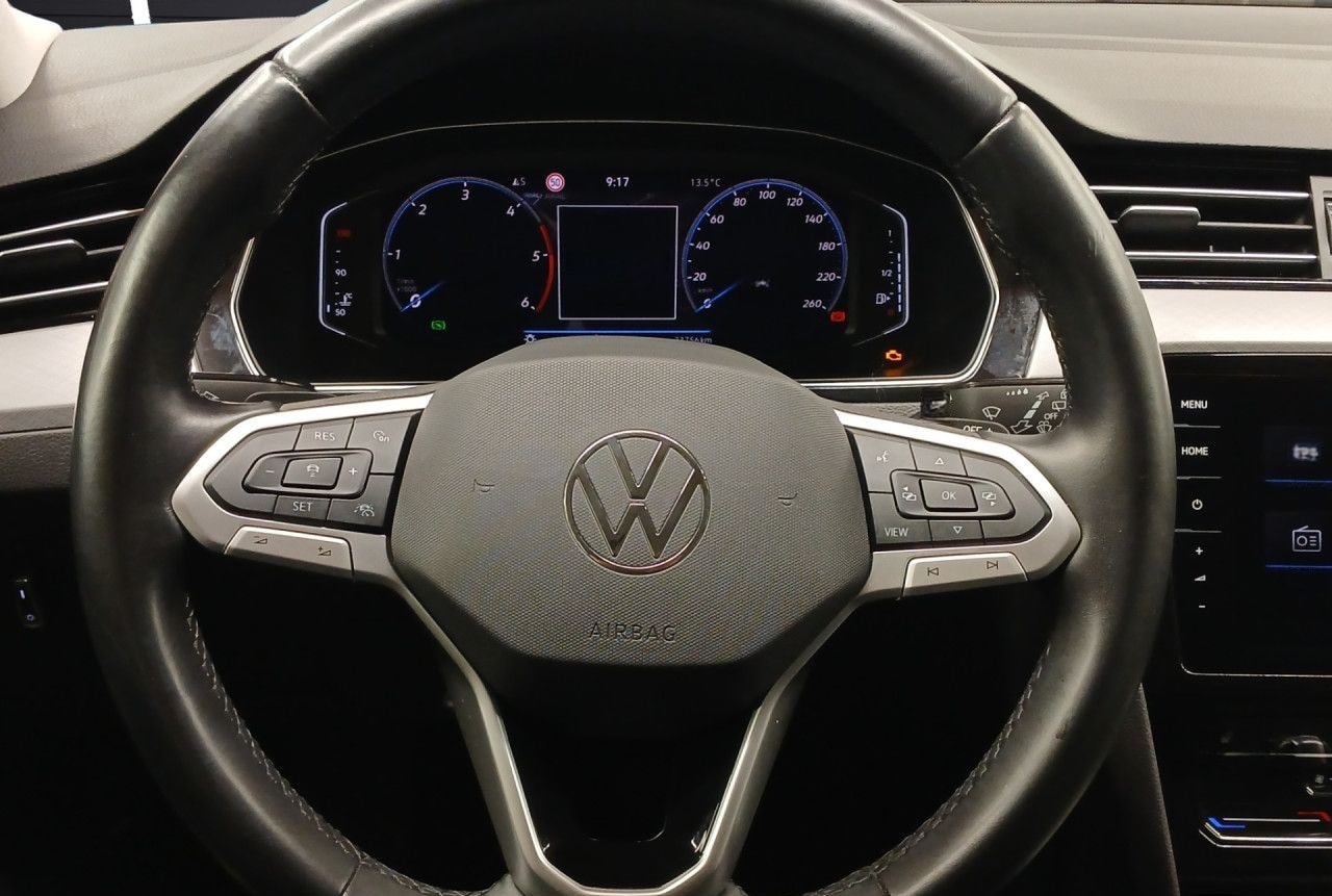 Volkswagen Passat Variant Business 2.0TDI DSG Navi LED SHZ foto 18