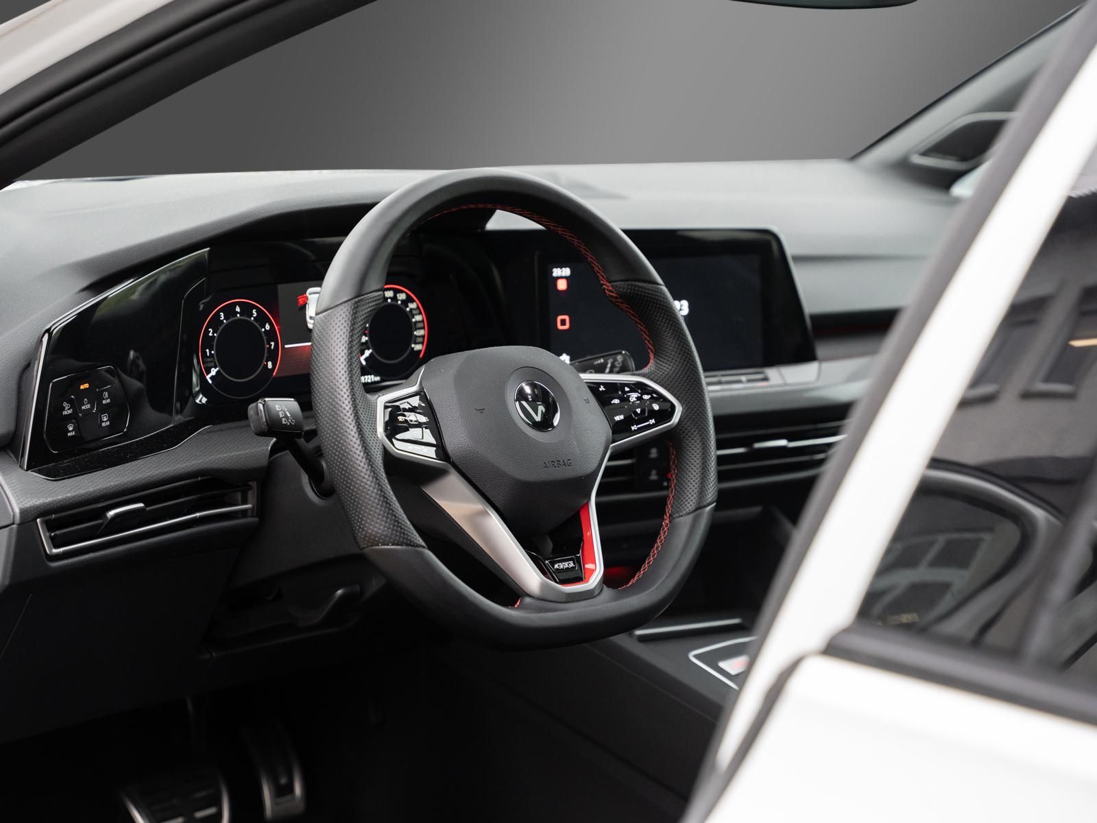 Volkswagen Golf GTI Clubsport IQLight Harman-Kardon ACC DCC foto 14