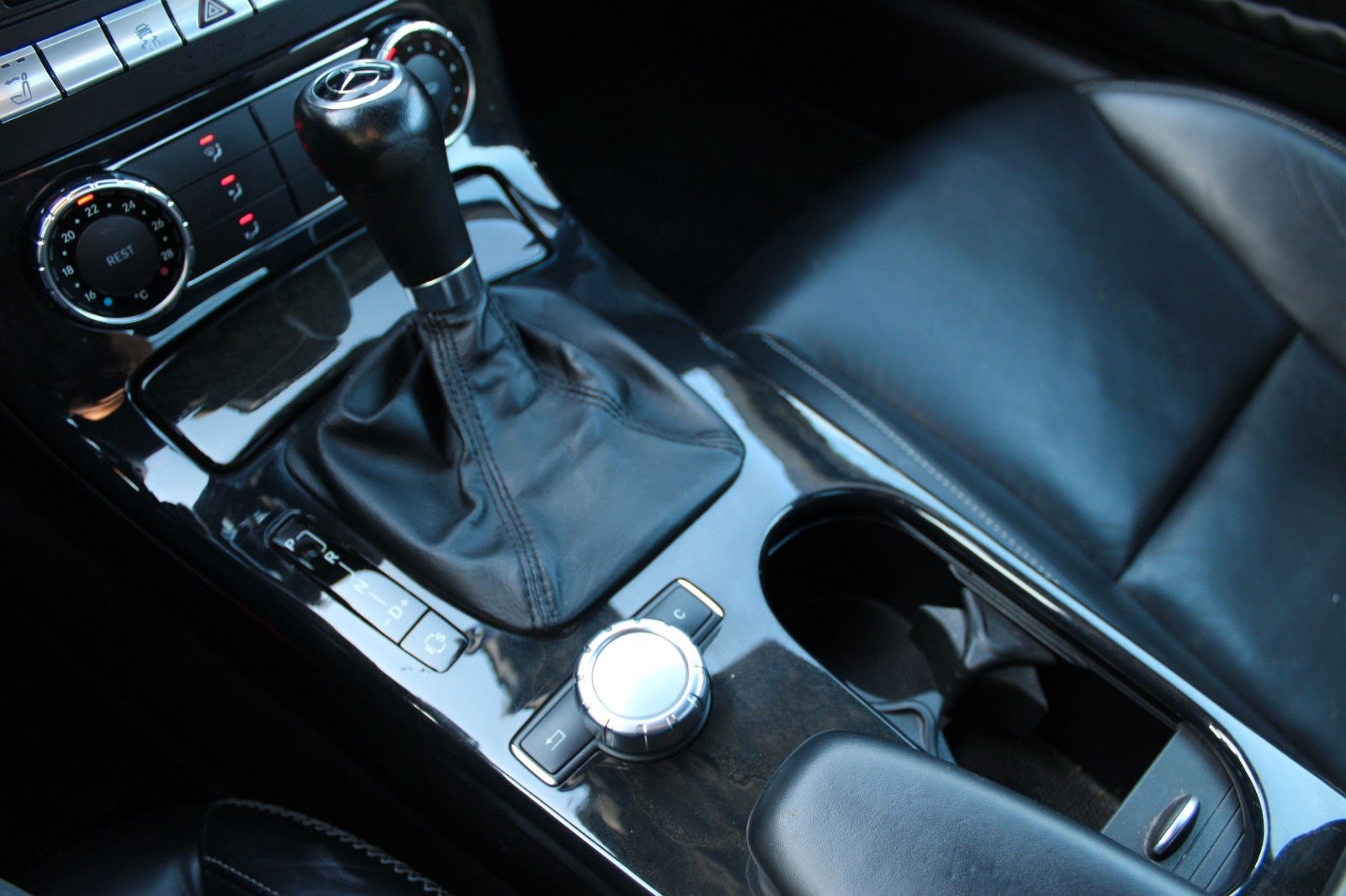 Mercedes-Benz SLK 350 Navi Leder Airscarf Sportpaket foto 20