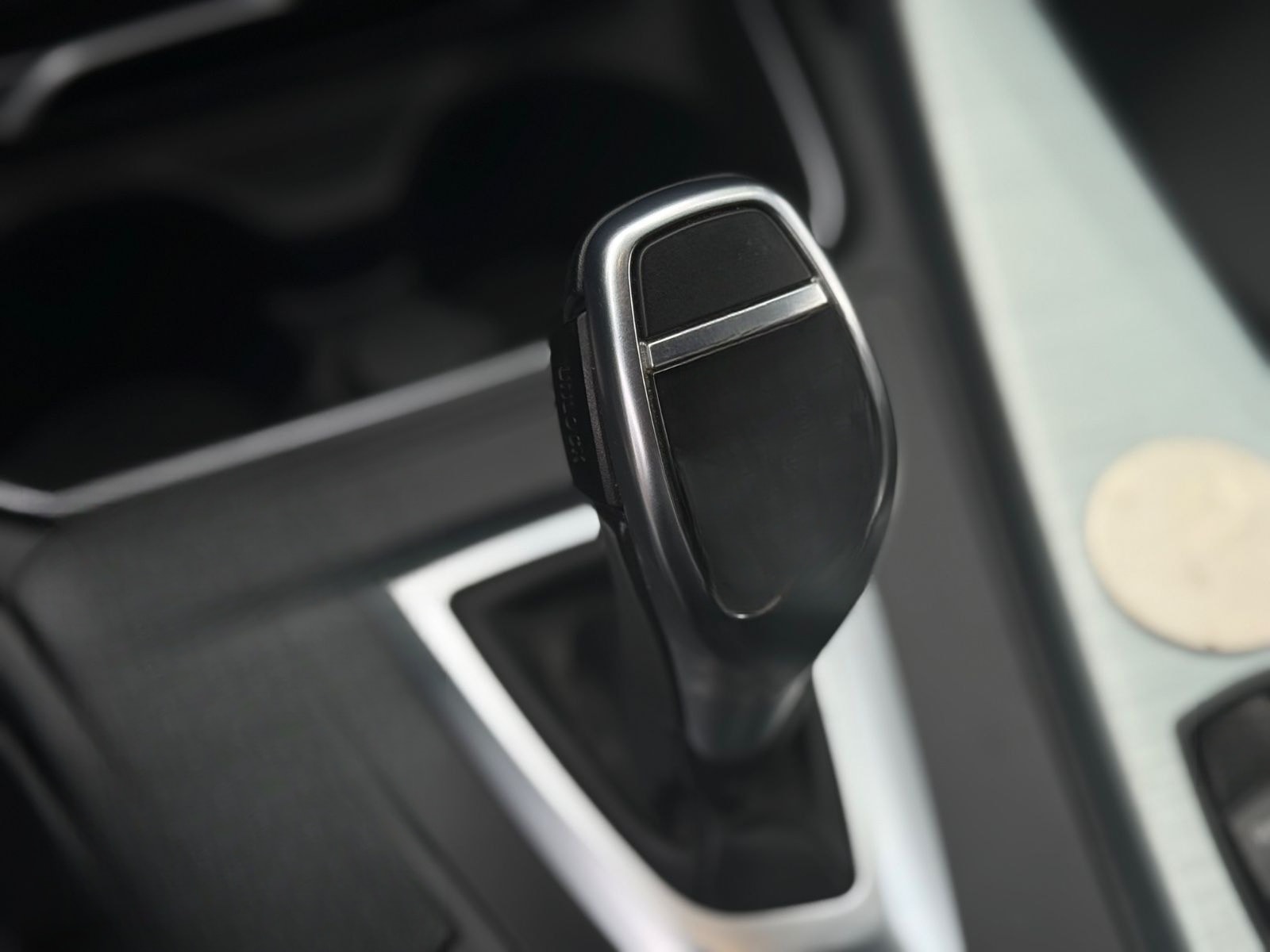 BMW 335 d xDrive M Sport +STEUERKETTE NEU+ HU/KD NEU foto 12