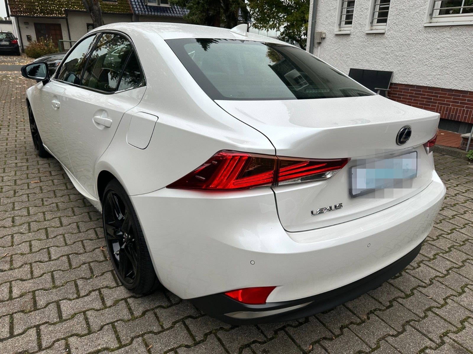 Lexus IS 300h Amazing Edition foto 11