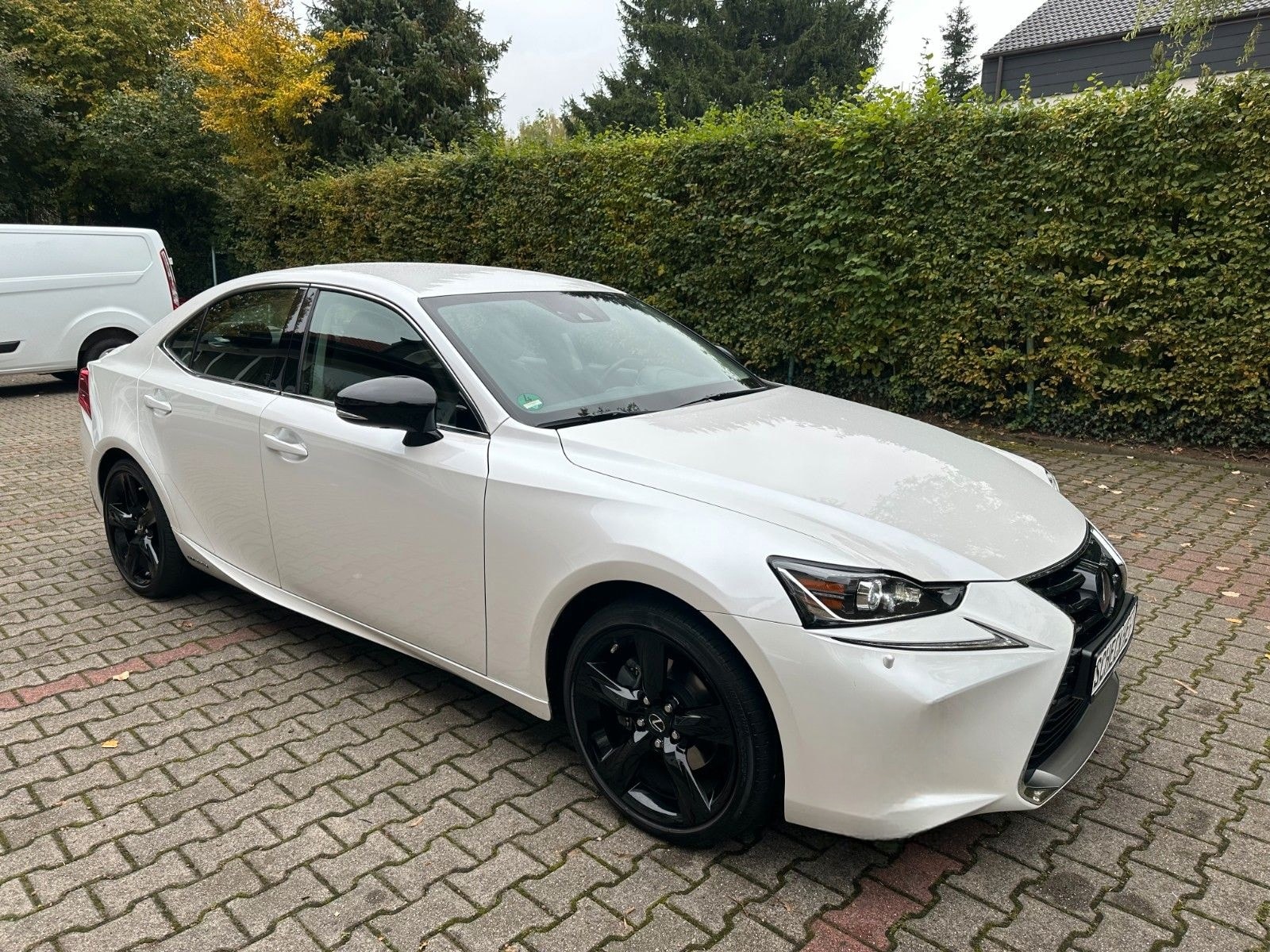 Lexus IS 300h Amazing Edition foto 4