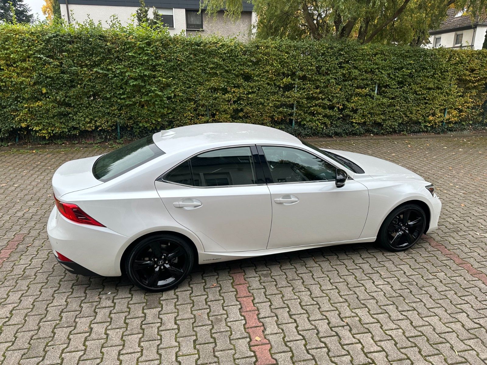 Lexus IS 300h Amazing Edition foto 6