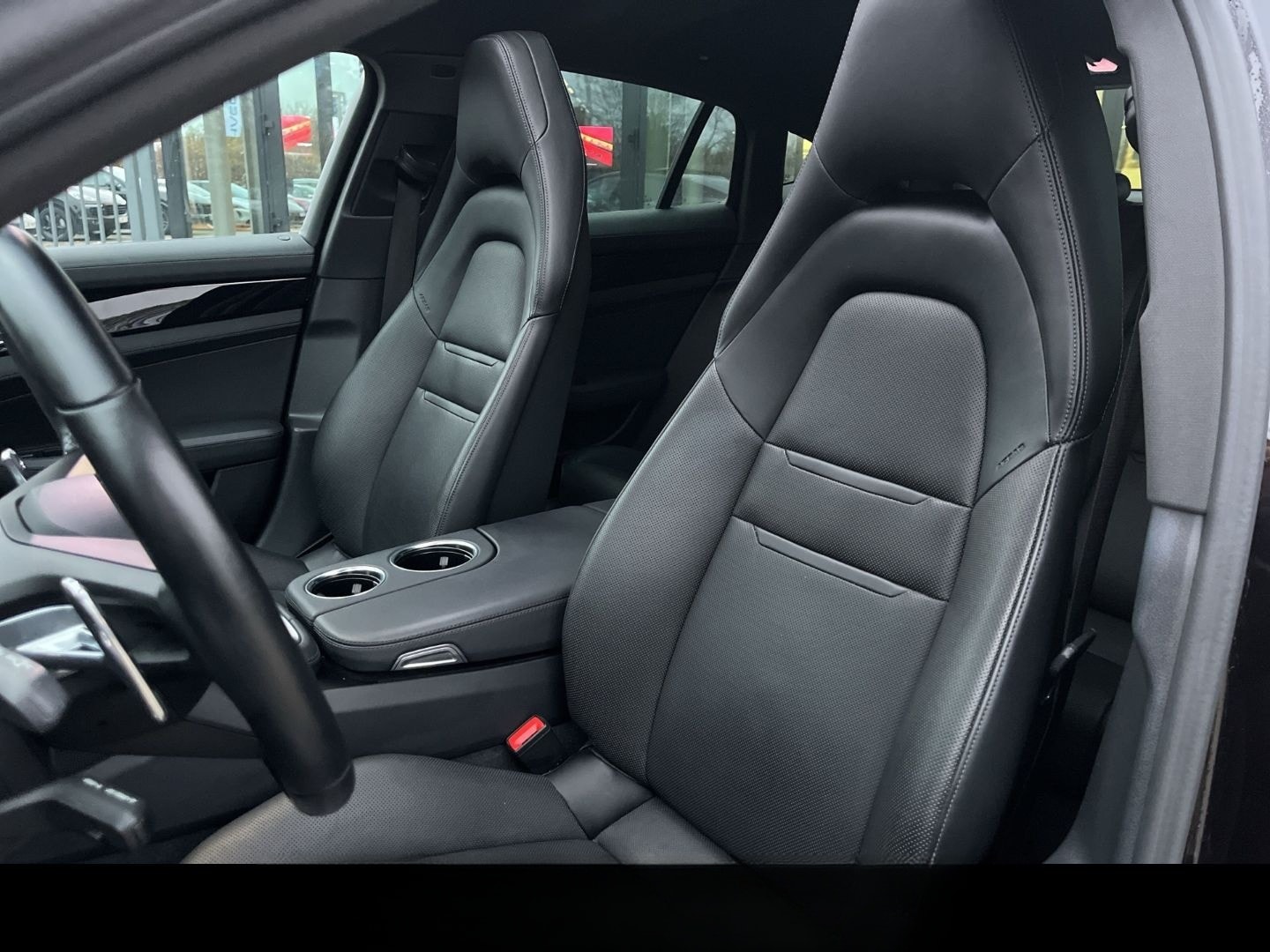 Porsche Panamera 4S E-Hybrid HA-Lenkung InnoDrive HeadUp foto 5