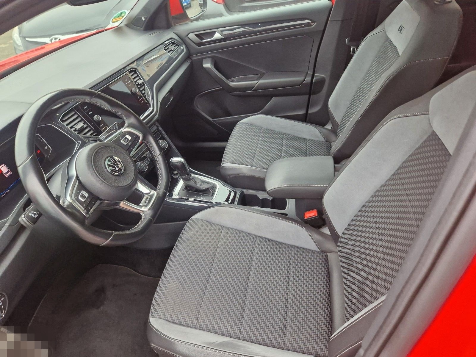 Volkswagen T-Roc R-Line Panorama Dach foto 10