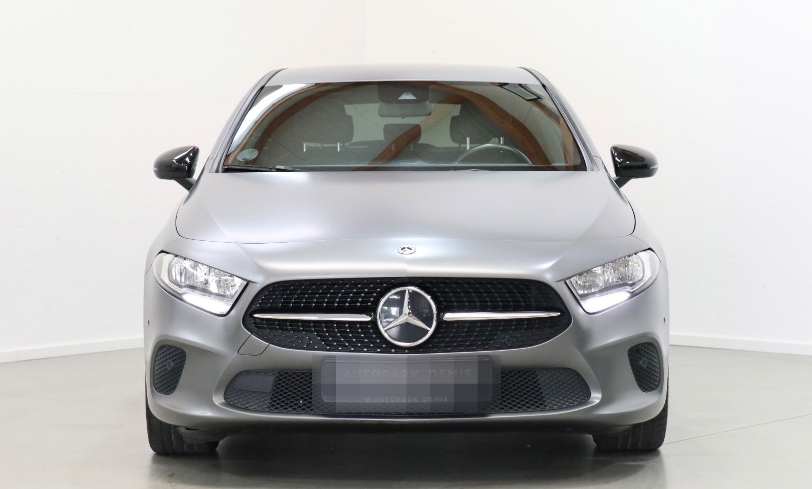 Mercedes-Benz A 200d-PROGRESSIVE-TEMP-PDC-SHZ-NAVI-MAGNO-NIGHT foto 2