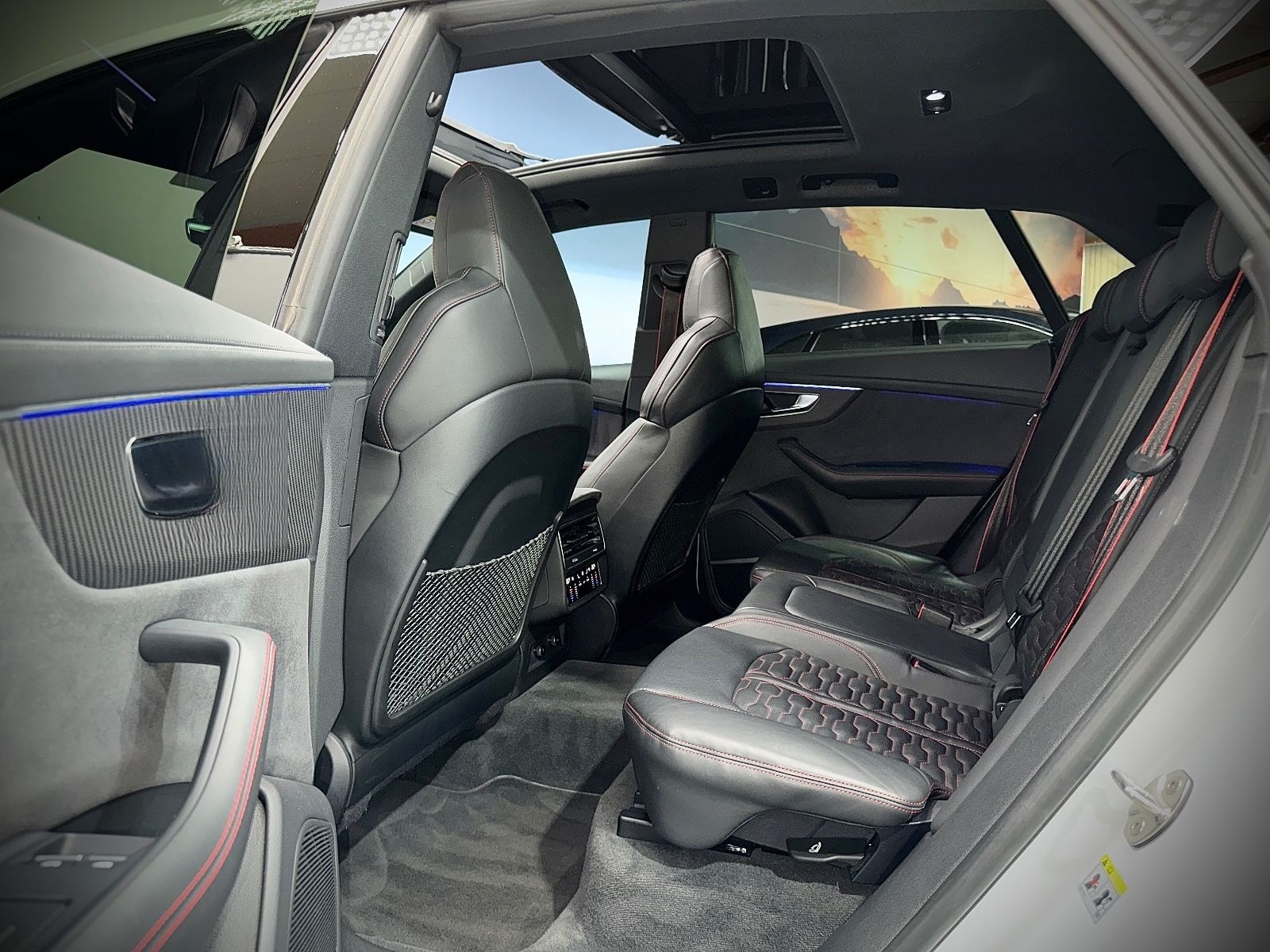 Audi RSQ8*CARBON*MATRIX*ALLRADLENKUNG*HEAD-UP*2.HAND* foto 19