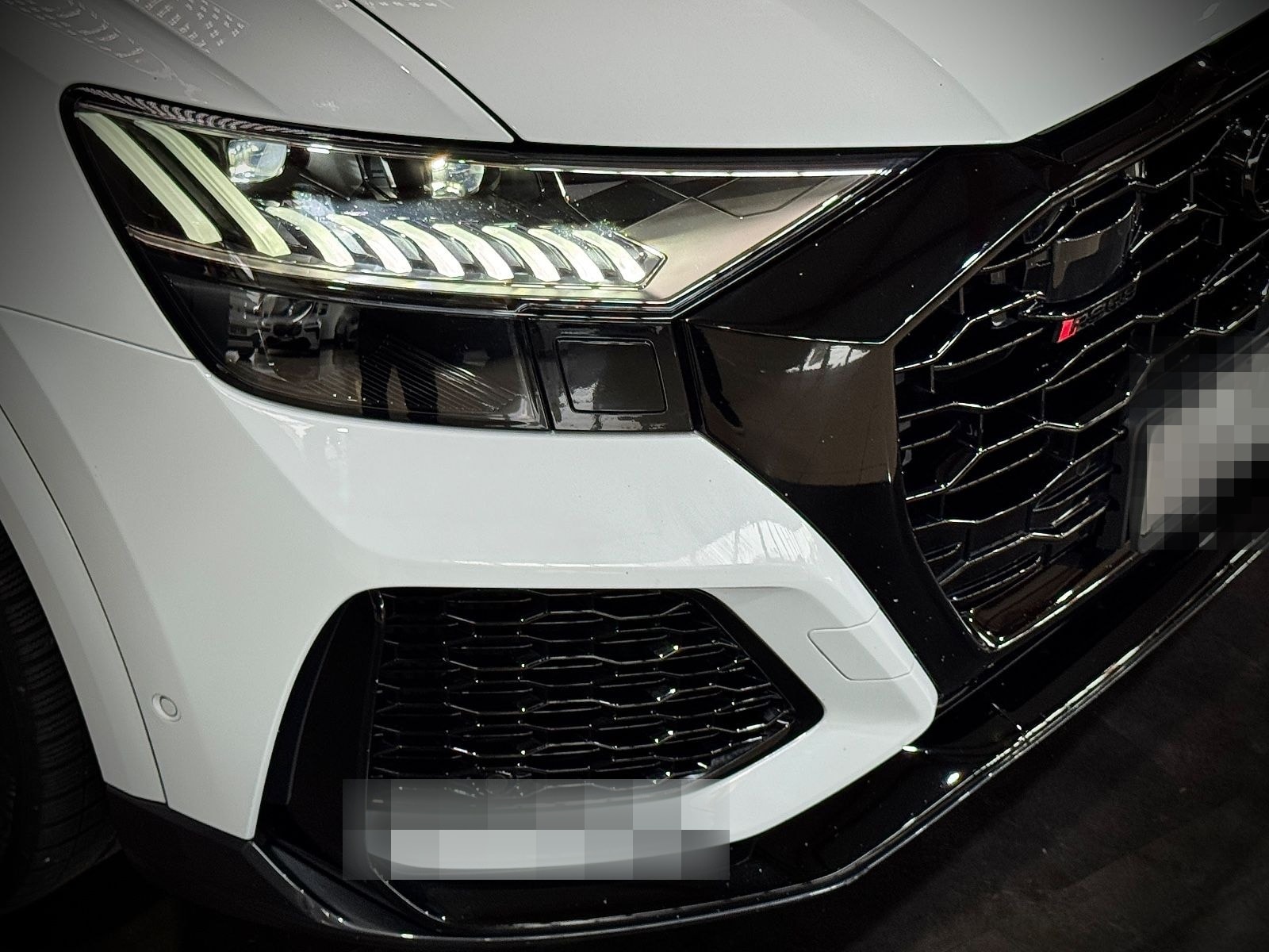 Audi RSQ8*CARBON*MATRIX*ALLRADLENKUNG*HEAD-UP*2.HAND* foto 7