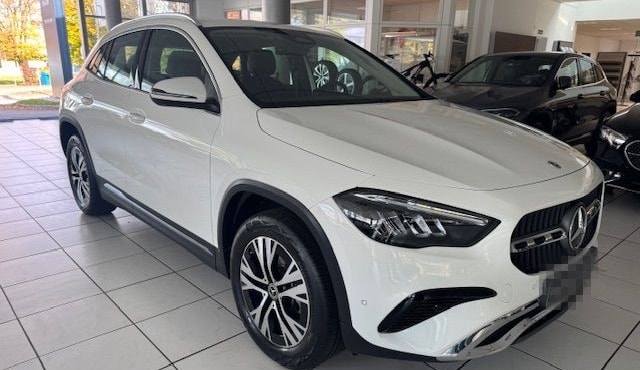Mercedes-Benz GLA 250 e Progressive Line 11Kw Laden Winter Kam foto 2