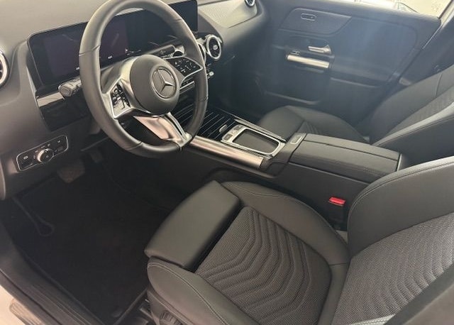 Mercedes-Benz GLA 250 e Progressive Line 11Kw Laden Winter Kam foto 11