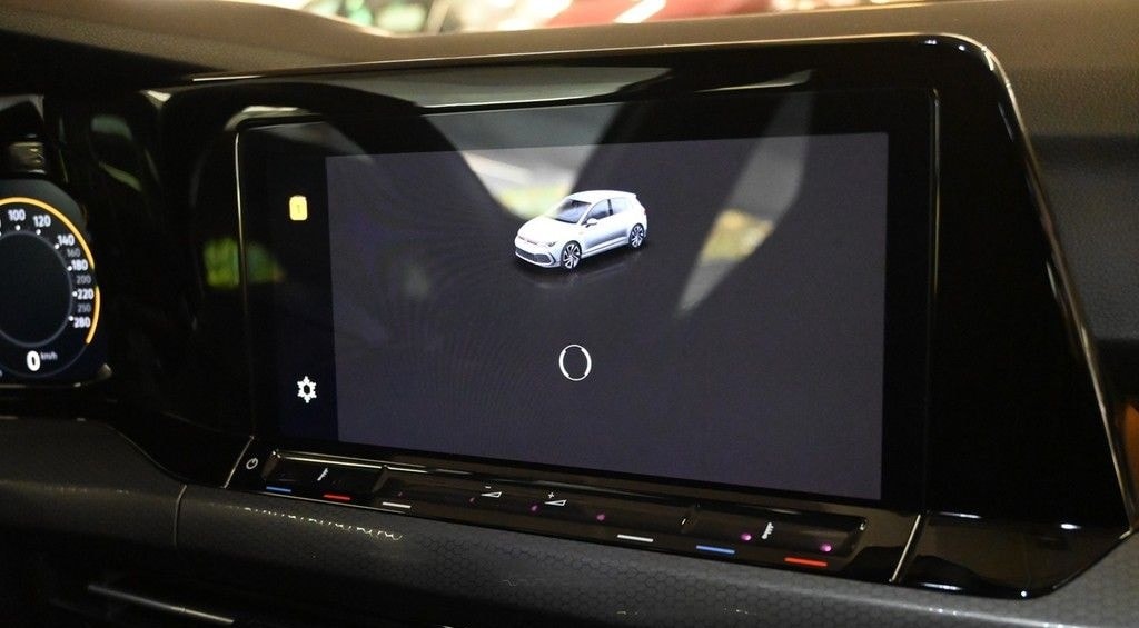 Volkswagen Golf VIII Lim 2.0 TSI Automatik GTI Clubsport LE foto 14