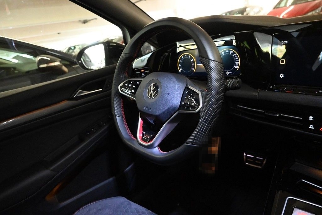 Volkswagen Golf VIII Lim 2.0 TSI Automatik GTI Clubsport LE foto 9