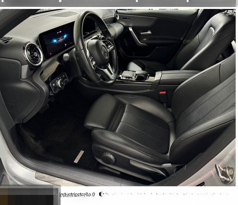 Mercedes-Benz A 250 DCT *R-KAMERA*NAVI*SHZ*VOLLLEDER foto 12