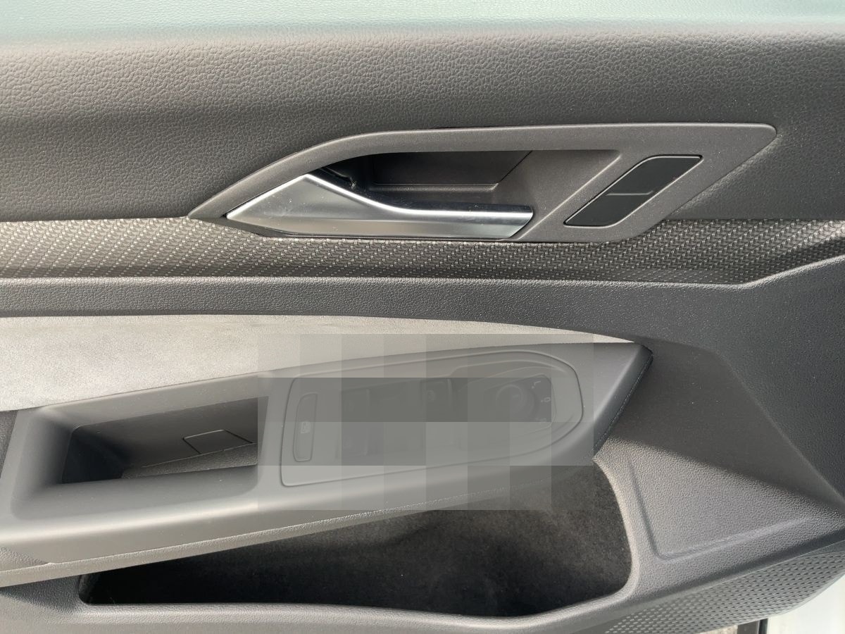 Volkswagen Golf VIII Variant 2.0 TDI DSG R-LINE 5JG+LED+NAV foto 16