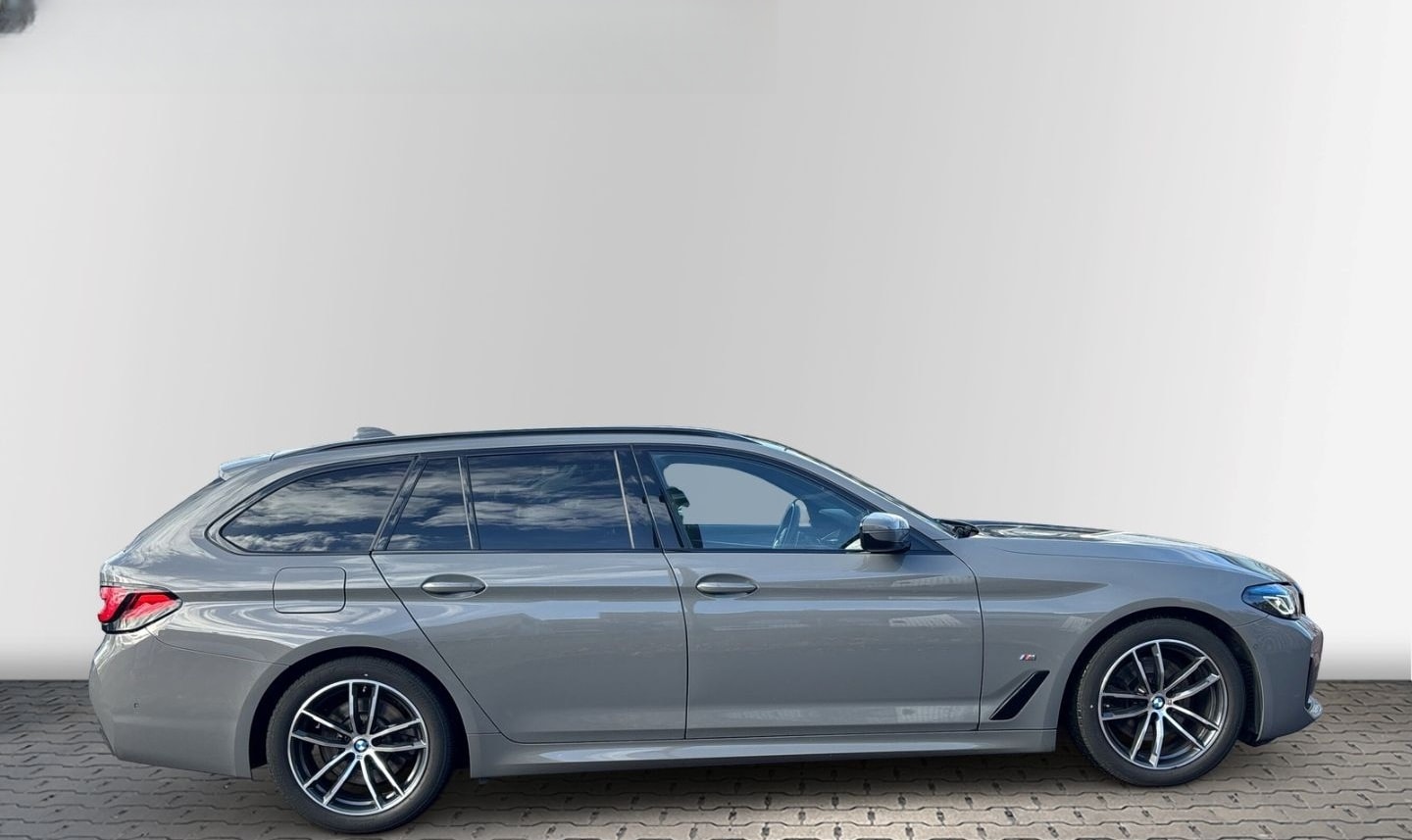 BMW 520 d Touring M Sport HUD Luftfederung Navi Lede foto 4