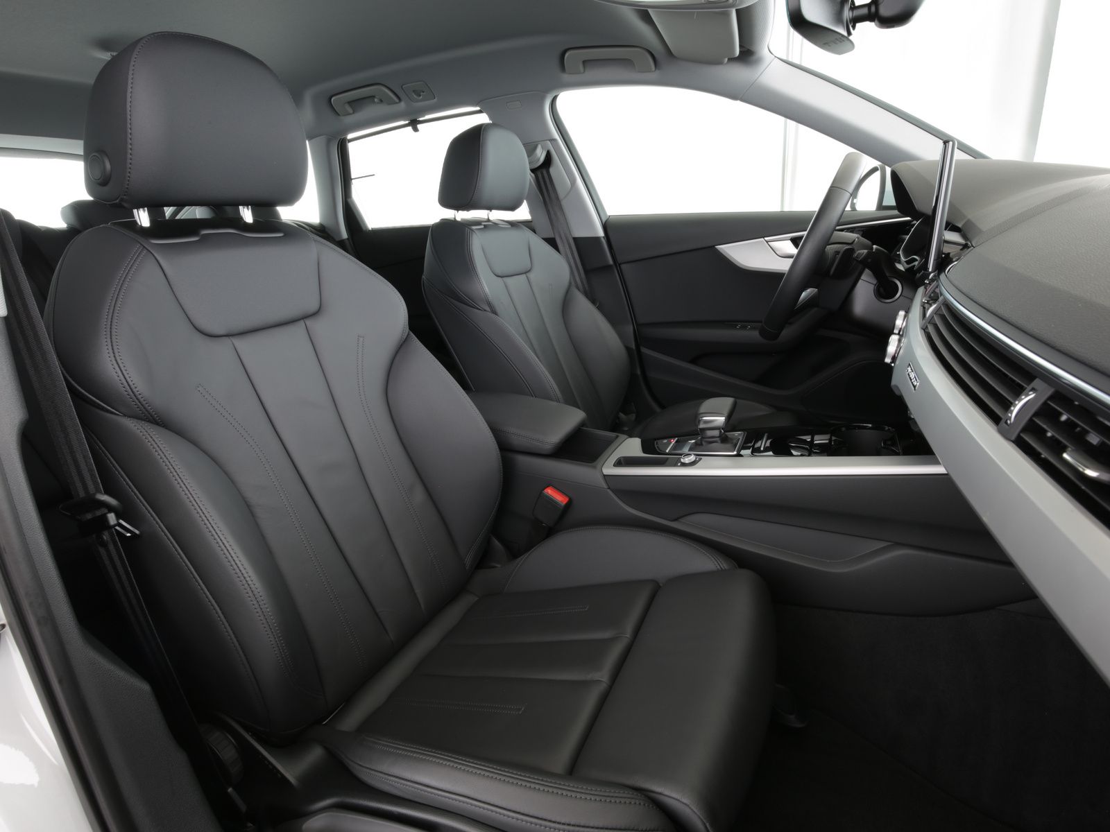 Audi A4 Avant 40 TFSI quattro advanced  Navi Leder AH foto 17