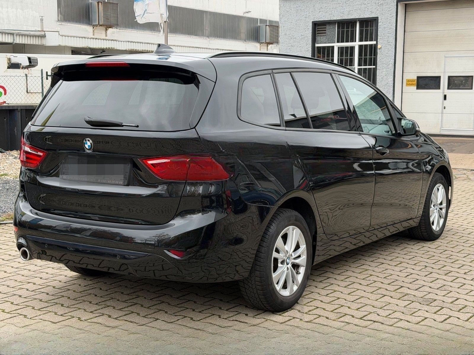 BMW 218 Gran Tourer*7Sitzer*SPORT*LEDER*LED*LCI foto 5
