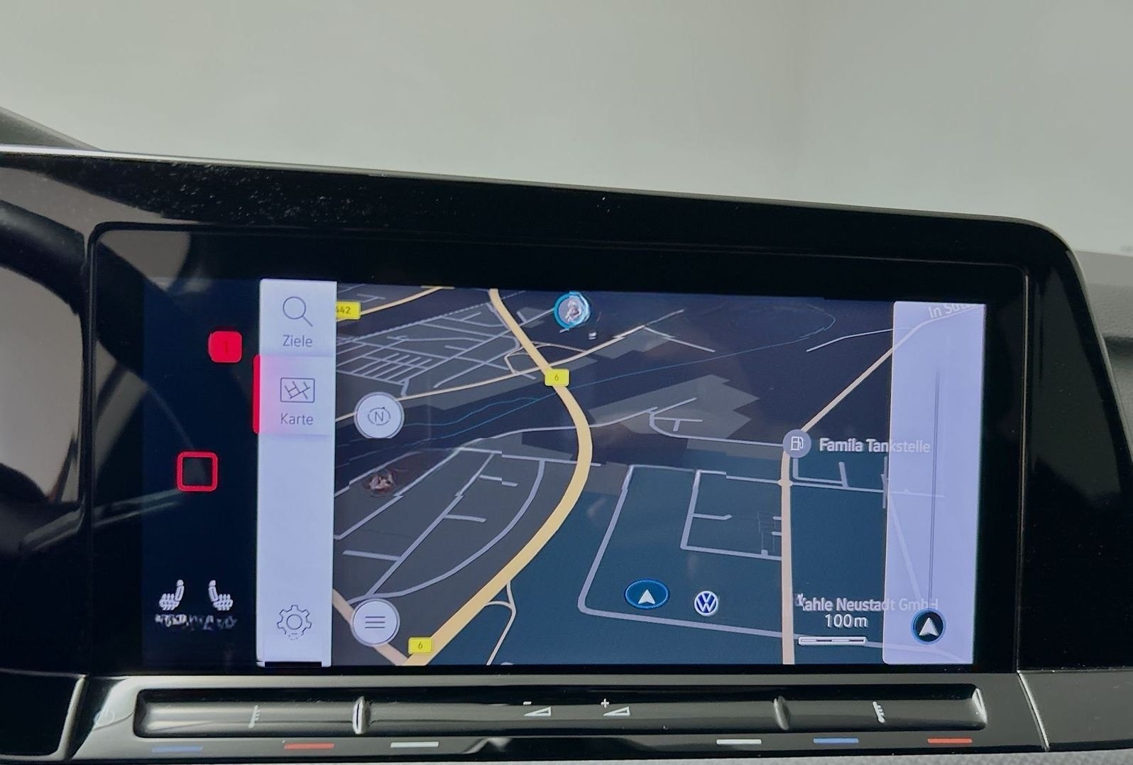 Volkswagen Golf VIII Lim. 1.5 eTSI DSG Active LED RFK Sitzh foto 17