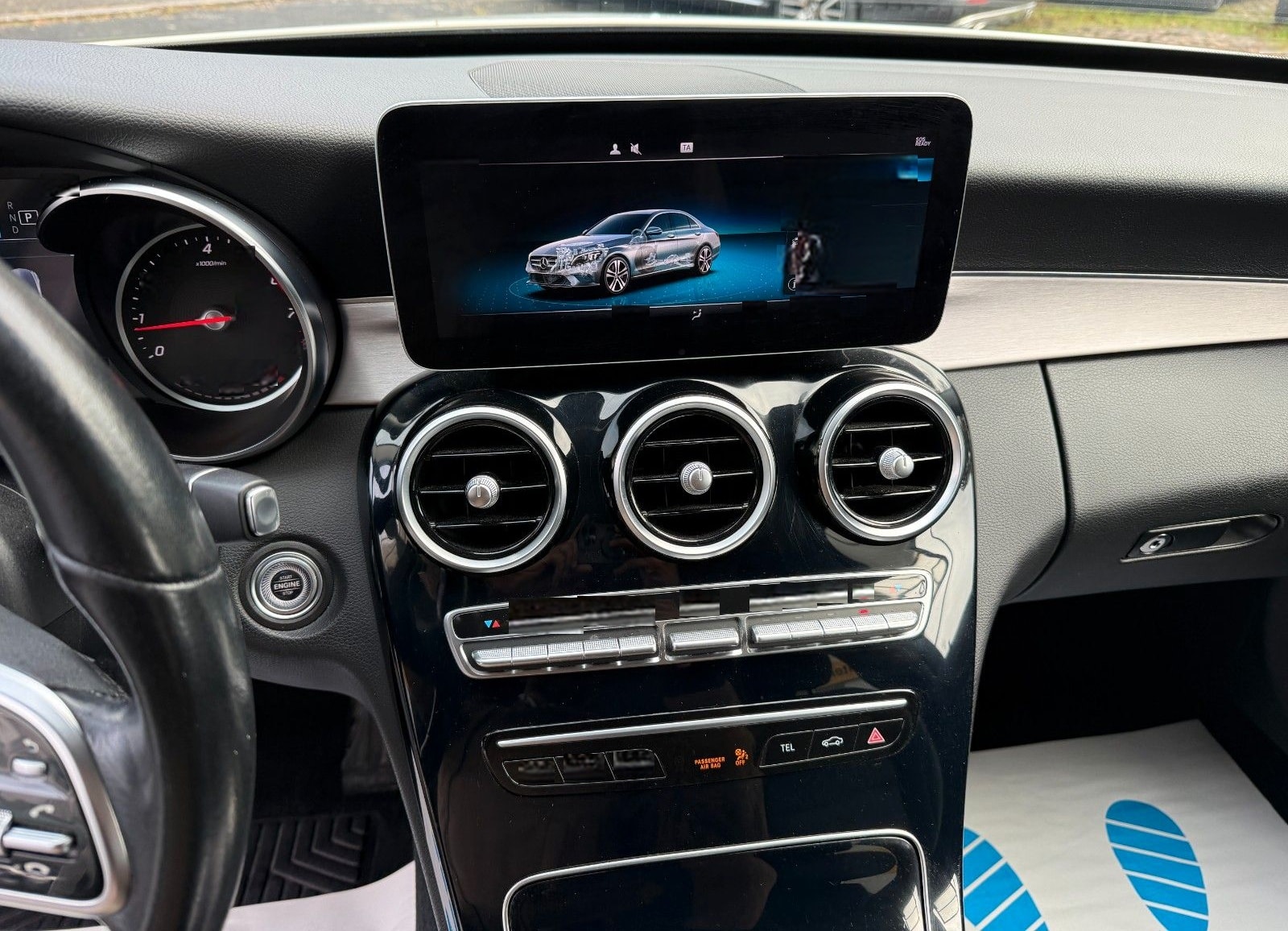 Mercedes-Benz C 180 Avantgarde NAVI/KAMERA/LED/TOTWINKEL/AMBIE foto 14