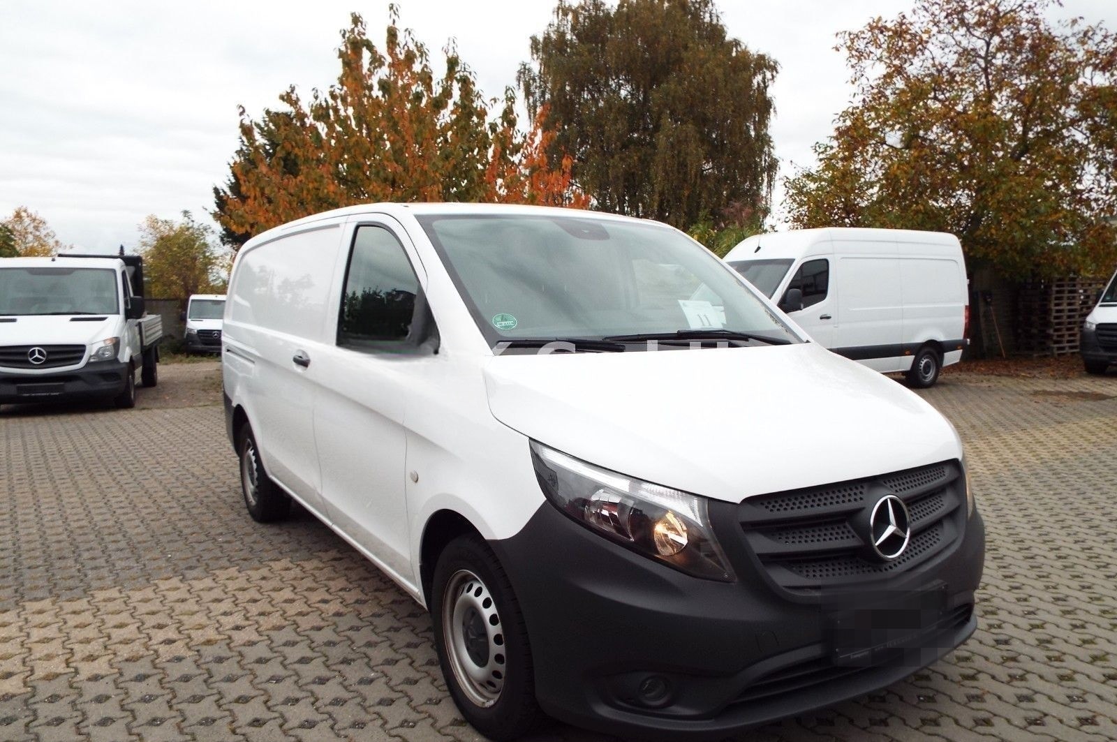 Mercedes-Benz Vito 114 LANG 9G-Tronic AHK KLIMA LEDER TEMP. foto 3