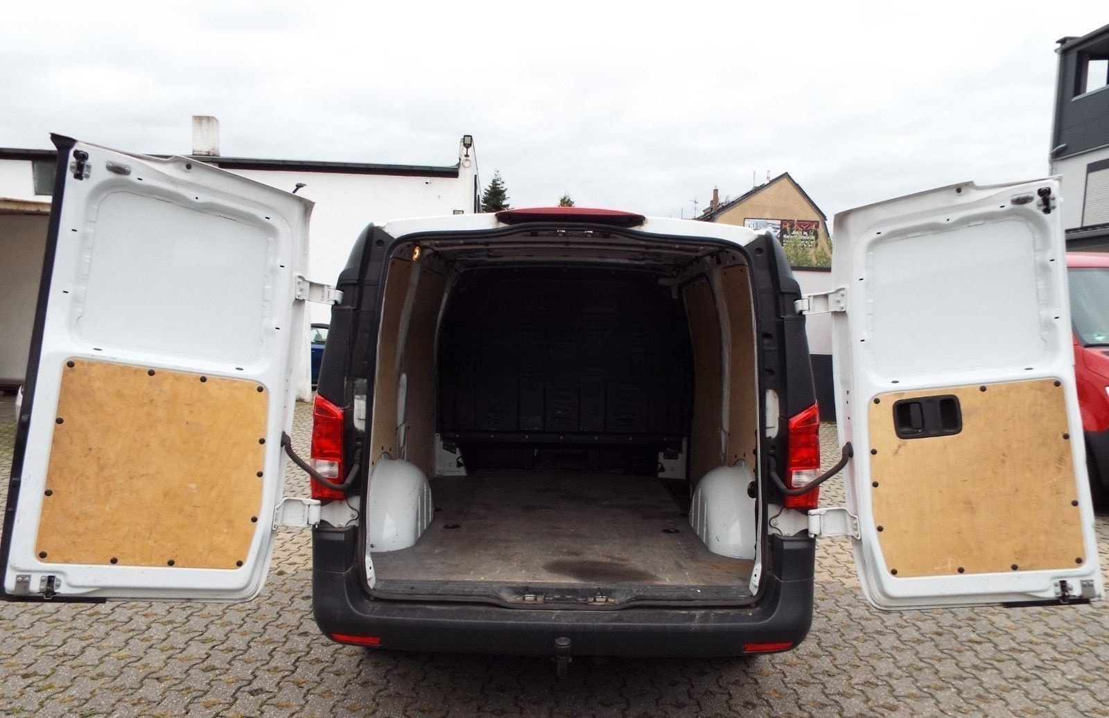 Mercedes-Benz Vito 114 LANG 9G-Tronic AHK KLIMA LEDER TEMP. foto 9