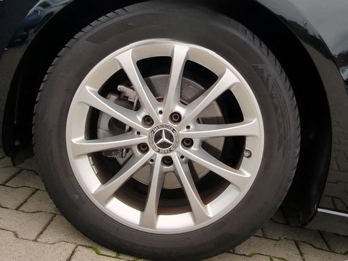 Mercedes-Benz A-Klasse 180 A *Navi*MBUX*CarPlay*Qi*APA*SHZ* foto 12