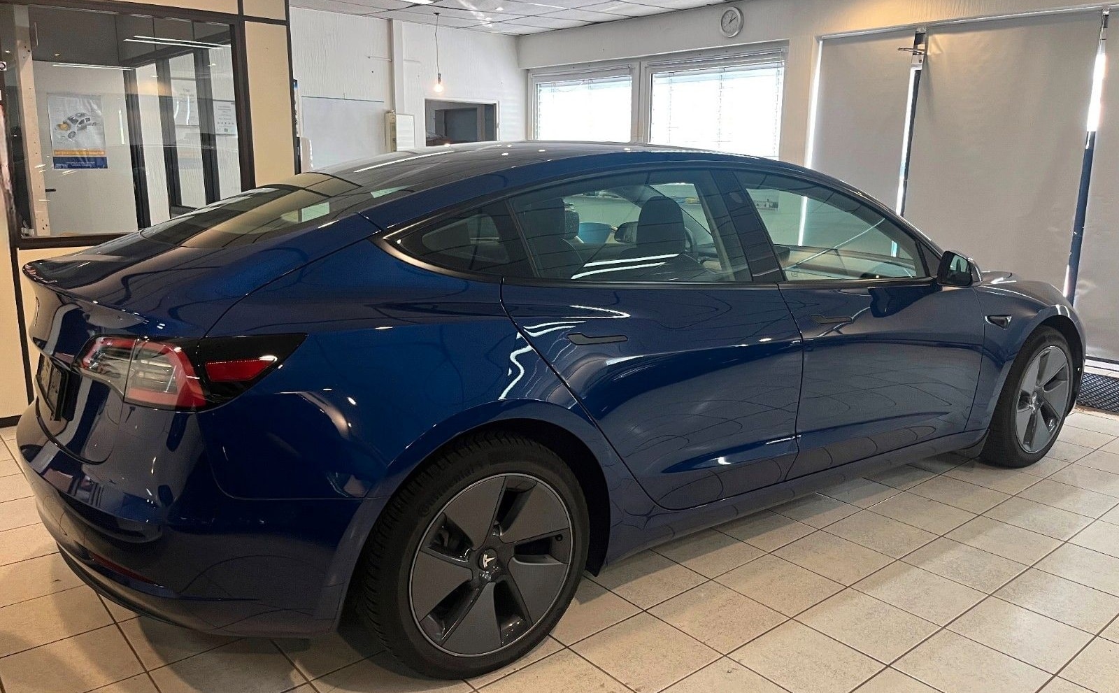 Tesla Model 3+ohne Nachlackierung+ kaufe Tesla an foto 5