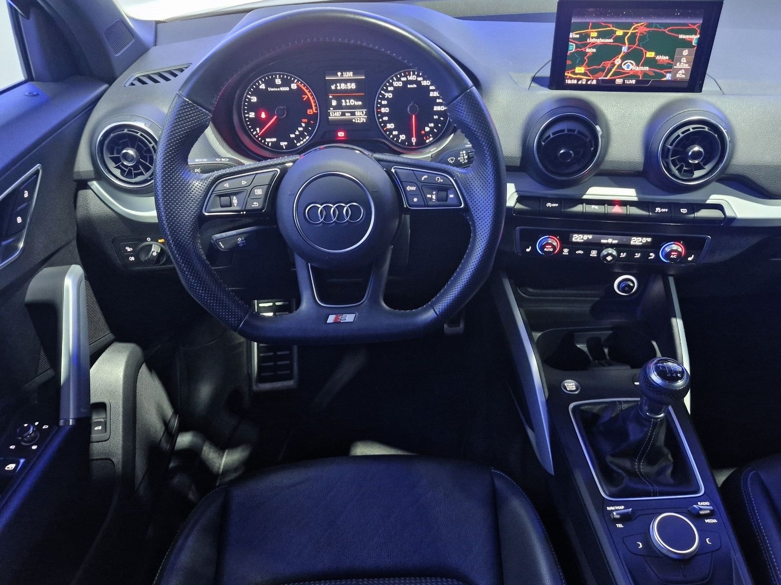 Audi Q2 1.4 TFSI S LINE / LED/LEDER/18 ZOLL/ foto 15