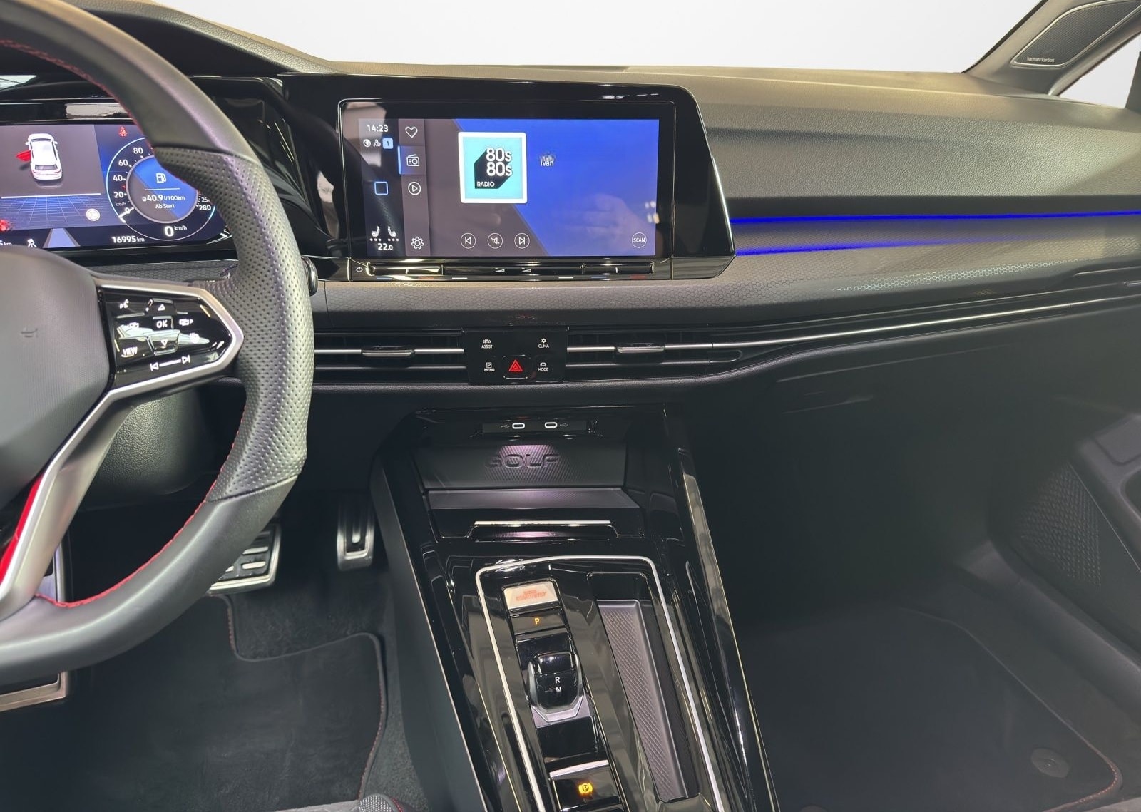 Volkswagen Golf GTI Clubsport 2.0 TSI DSG Black Style  Navi foto 11