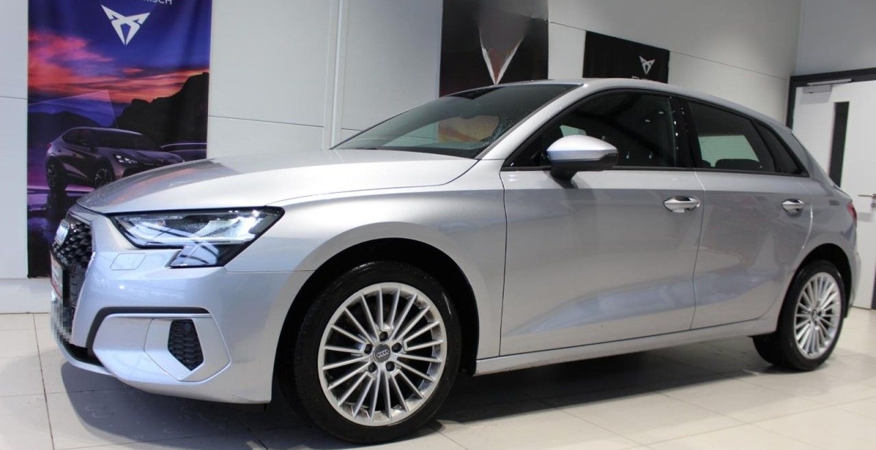 Audi A3 30 1.0 TFSI Sportback advanced MHEV Klima foto 5