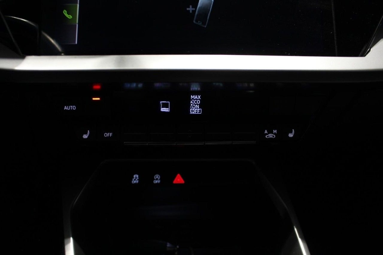 Audi A3 30 1.0 TFSI Sportback advanced MHEV Klima foto 9