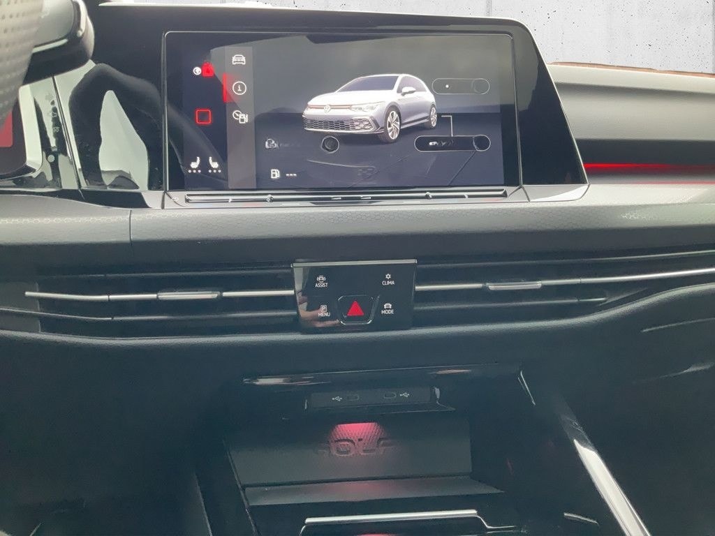 Volkswagen Golf VIII Clubsport 2.0 TSI HUD Pano Navi Kamera foto 16