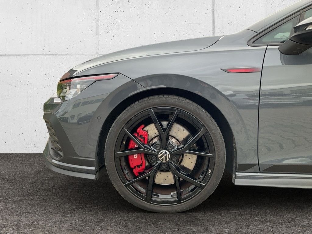 Volkswagen Golf VIII Clubsport 2.0 TSI HUD Pano Navi Kamera foto 21