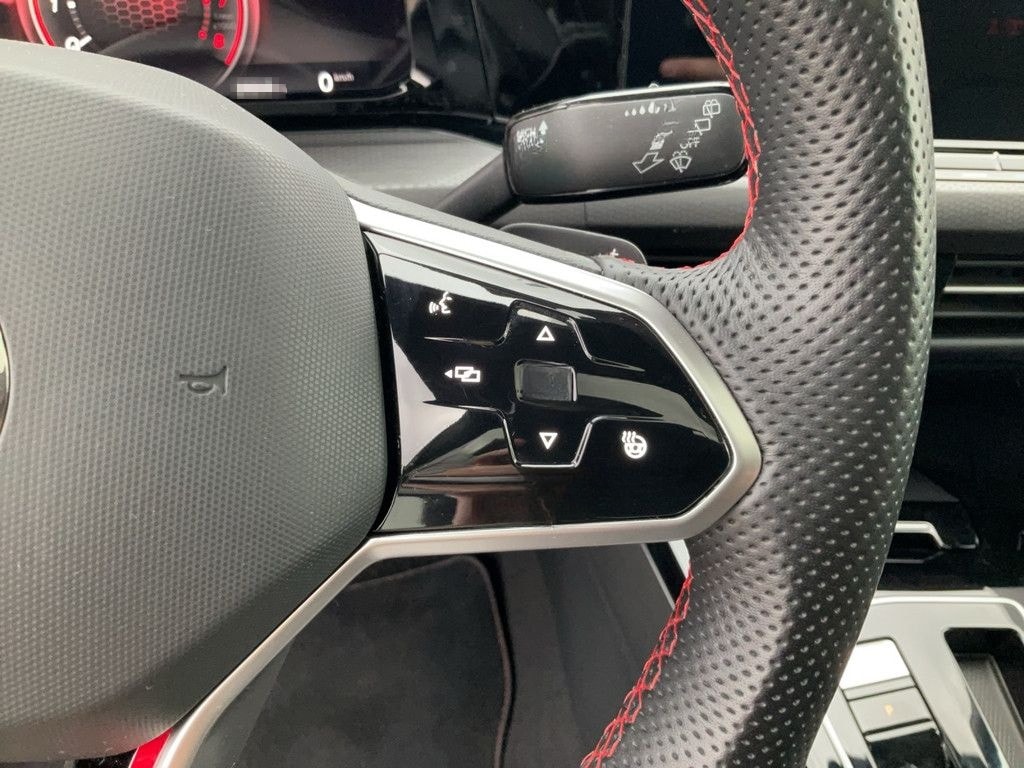 Volkswagen Golf VIII Clubsport 2.0 TSI HUD Pano Navi Kamera foto 23