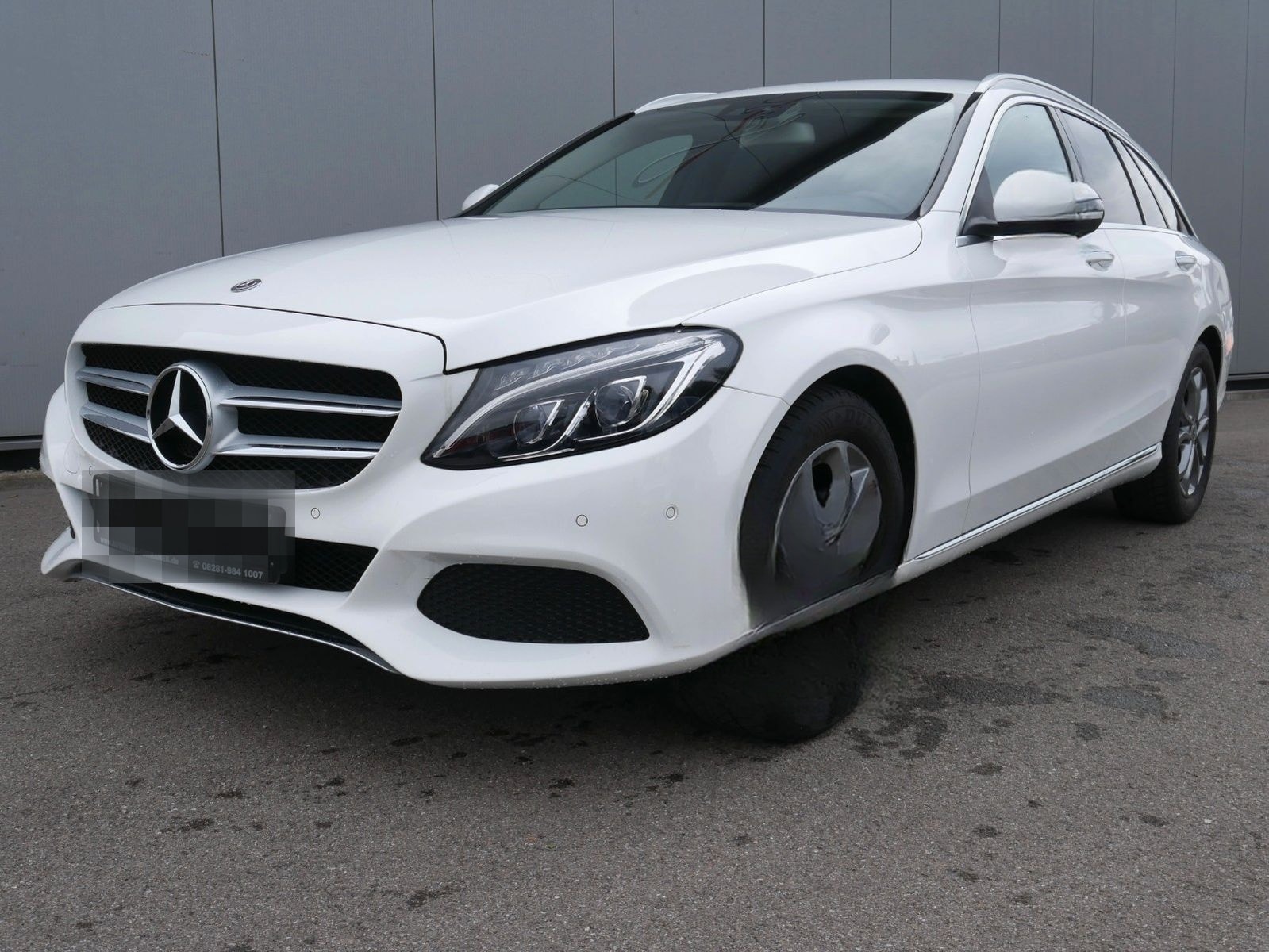 Mercedes-Benz C 200 T CGI Avantgarde NAVI/LED/KEYLESS/SPUR