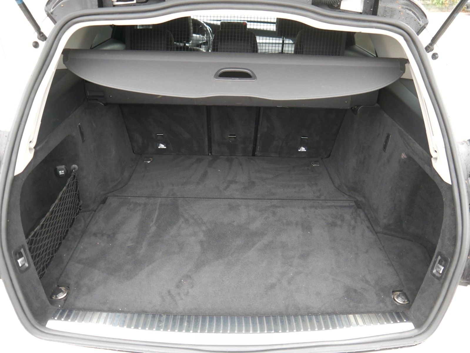 Mercedes-Benz C 200 T CGI Avantgarde NAVI/LED/KEYLESS/SPUR foto 11