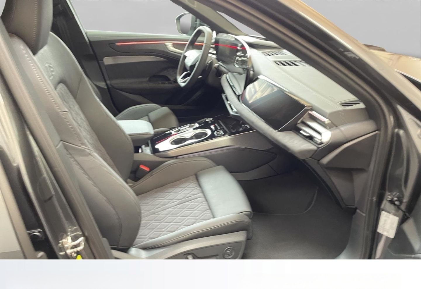 Audi A6 Avant e-hybrid quattro S tronic foto 8