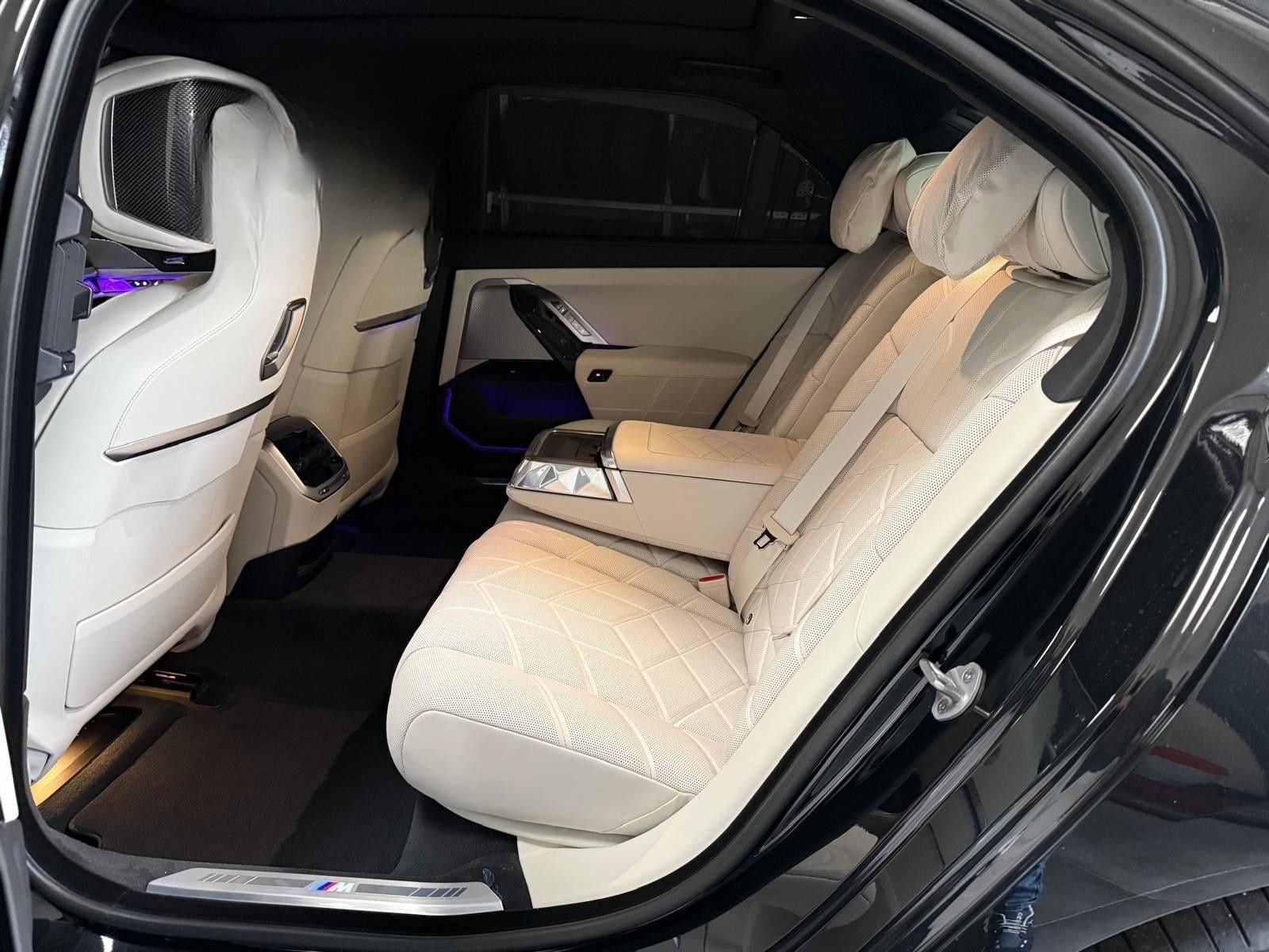 BMW 740 d xDrive M Sport, foto 12