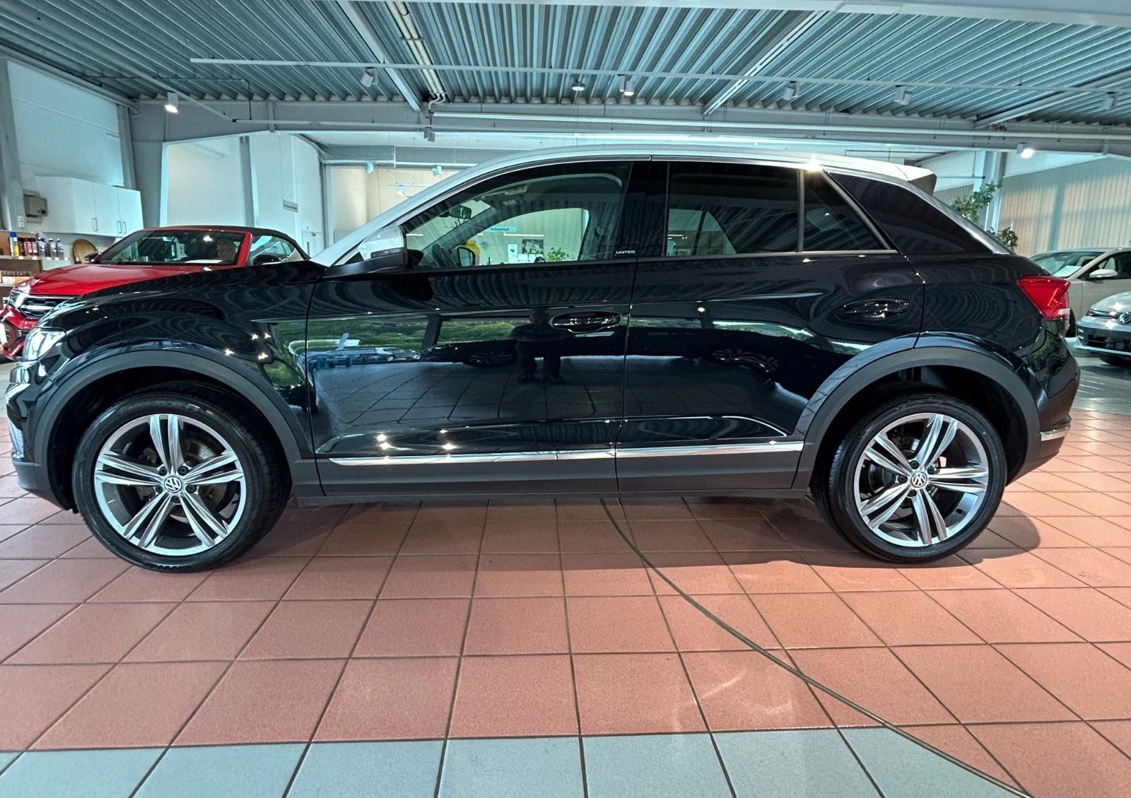 Volkswagen T-ROC 1.5 TSI United*NAVI*APP-CON*CLIMATRONIC* foto 8