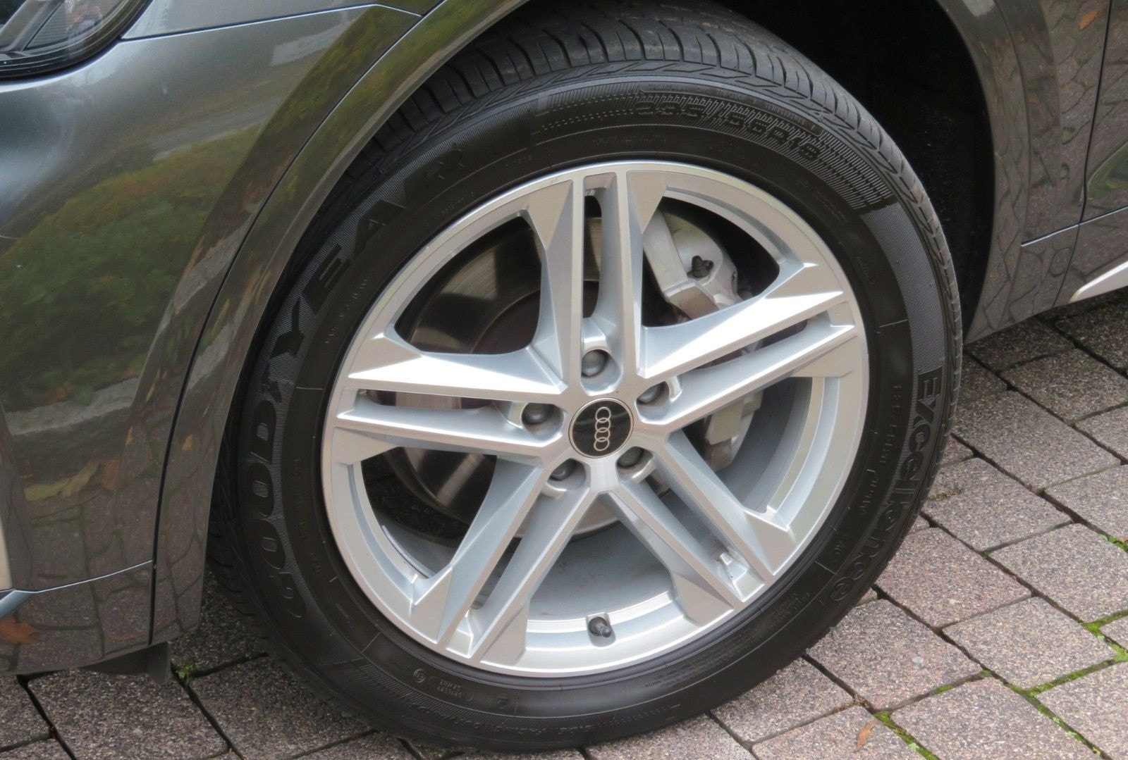 Audi Q5 SUV S line 40 TDI Quattro S-Tronic S-LINE foto 2